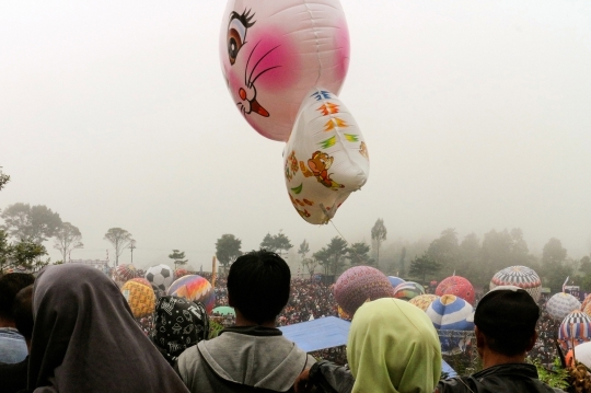 Melihat Festival Balon Udara di Wonosobo