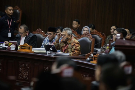 Kuasa Hukum KPU Jawab Tudingan Prabowo-Sandi di Sidang MK