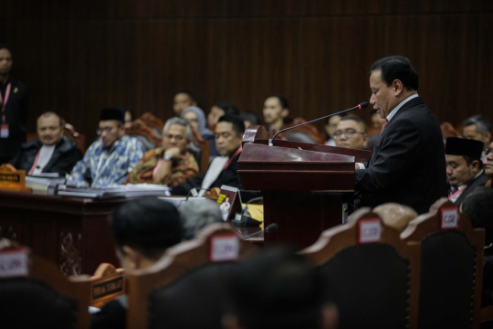 Ketua Bawaslu RI Abhan Beri Keterangan di Sidang Lanjutan PHPU