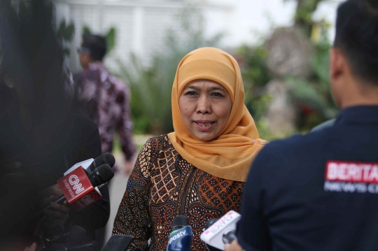 Bahas Infrastruktur, Gubernur Khofifah Temui Presiden di Istana