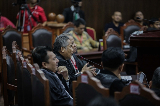 Debat Sengit Bambang dan Luhut dalam Sidang Lanjutan PHPU