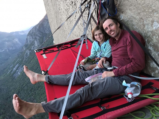 Bocah Perempuan 10 Tahun Taklukkan Tebing Tersohor El Capitan