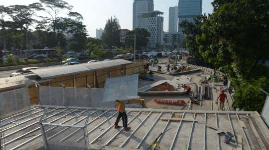 Melihat Pembangunan Taman Spot Budaya Dukuh Atas