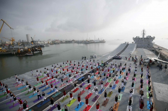 Mencari Ketenangan Diri di Hari Yoga Internasional