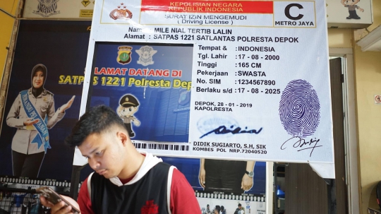 HUT ke-73 Bhayangkara, Polres Depok Gratiskan Pembuatan SIM