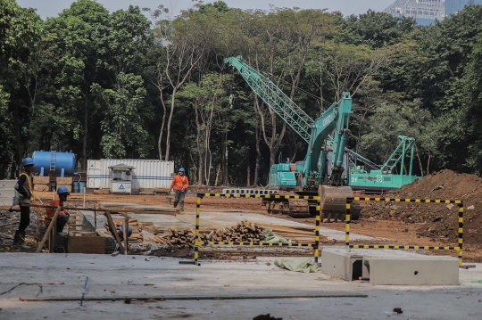 Memantau Progres Pembangunan MRT Fase II