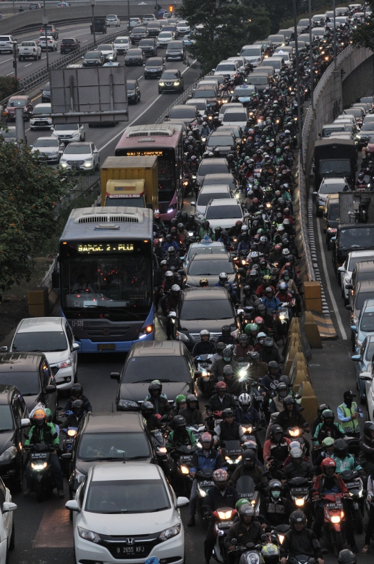 Kerugian Ekonomi Akibat Kemacetan Jakarta