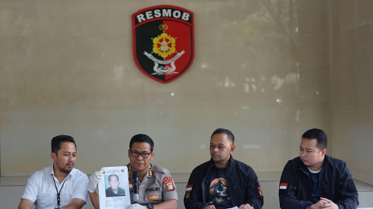 Polisi Rilis Barang Bukti Senjata Pelaku Curanmor yang Ditembak Mati di Depok