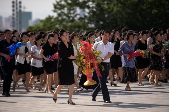 Warga Korut Peringati 25 Tahun Meninggalnya Kim Il Sung