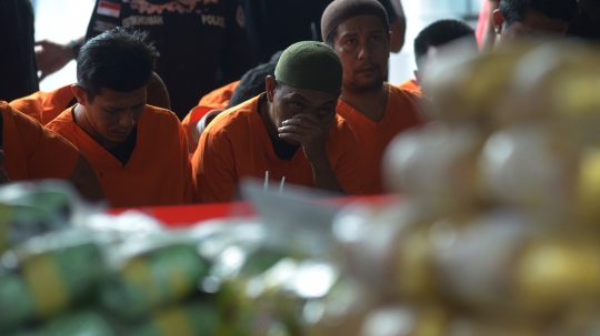 Polisi Ungkap Jaringan Narkoba Sindikat Malaysia - Indonesia