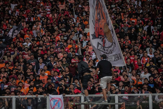 Aksi Suporter Persija, Jakmania dalam Laga Liga 1 di GBK