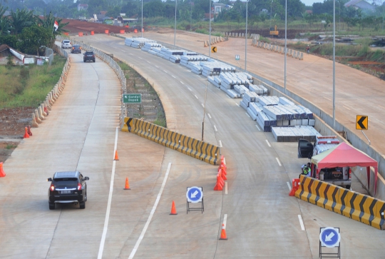 Keluar Tol Krukut Dibuka Temporer Setiap Sore