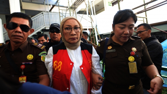 Ekspresi Ratna Sarumpaet Usai Divonis 2 Tahun Penjara