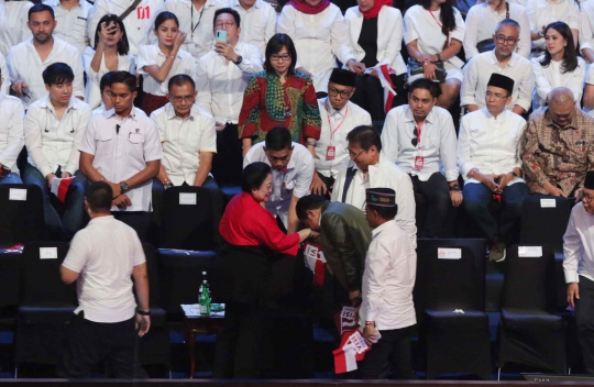 Tokoh Parpol dan Menteri Kabinet Kerja Saat Tonton Pidato Visi Indonesia