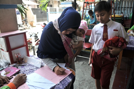 Presiden Jokowi Jamin Kesehatan Ibu dan Bayi