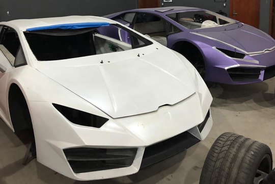 Mengintip Pabrik Lamborghini dan Ferrari Palsu di Brasil