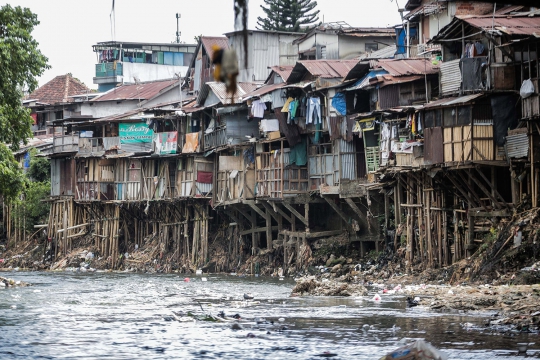 Normalisasi Sungai Ciliwung Diperkirakan Berjalan Pada 2020