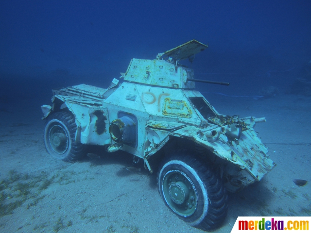 Foto : Yordania Ciptakan Museum Militer Bawah Laut| merdeka.com
