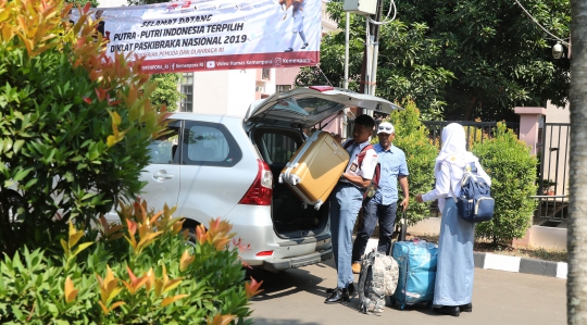 Calon Paskibraka Mengikuti Pelatihan dan Pendidikan