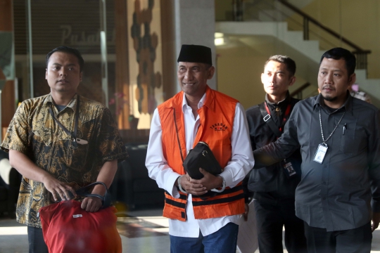 Dugaan Suap Pengisian Jabatan, Bupati Kudus Ditahan KPK