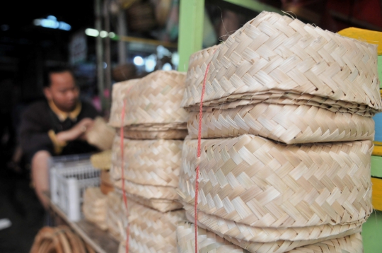 Permintaan Besek Bambu Meningkat Jelang Idul Adha