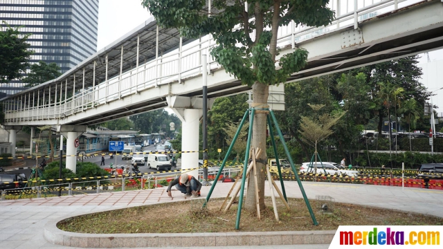 Foto Cantiknya Wujud Taman Dukuh Atas Merdekacom