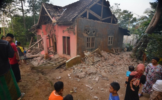 Kerusakan Akibat Gempa di Banten