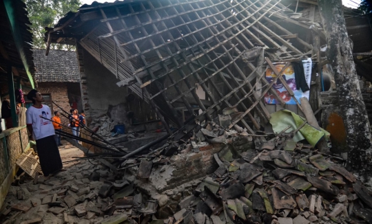 Kerusakan Akibat Gempa di Banten