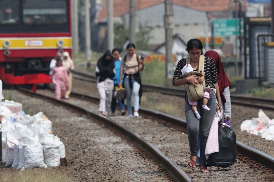 Dampak Padamnya Listrik, KRL Berhenti Beroperasi