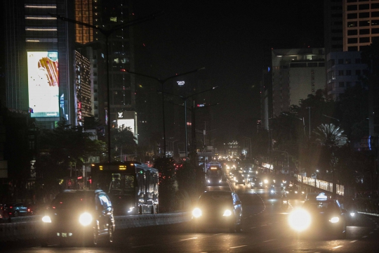 Suasana Gelap Kawasan Thamrin-Sudirman Akibat Listrik Padam