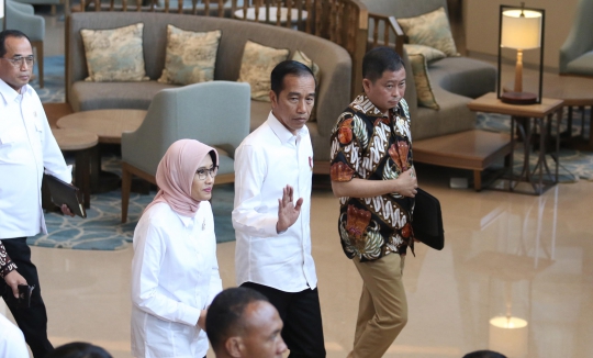 Datangi PLN, Jokowi Minta Penjelasan Terkait Pemadaman Listrik