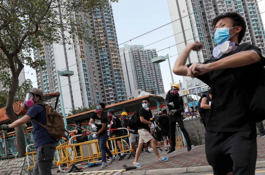 Serukan Tuntutan, Aksi Unjuk Rasa di Hong Kong Kembali Ricuh