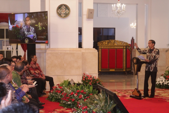 Presiden Jokowi Pimpin Rakornas Pengendalian Karhutla 2019 di Istana