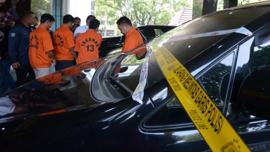 Polisi Ringkus Sindikat Penipuan Online Rugikan Rp113 Miliar