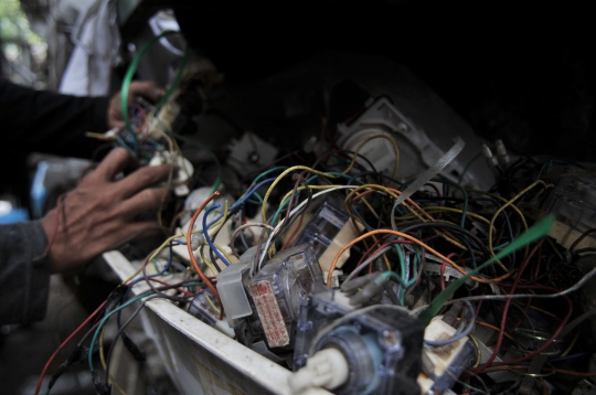 Melihat Tempat Pengepulan Sampah Elektronik Ibu Kota