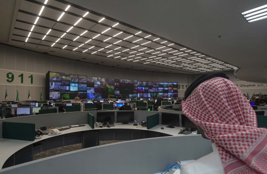 Mengintip Ruang Pemantau Keamanan di Makkah