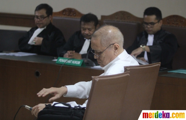 Foto Korupsi Alkes Flu Burung Freddy Lumban Tobing Jalani Sidang Dakwaan Merdeka Com