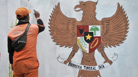 Warna-warni Mural Menyambut HUT Kemerdekaan RI