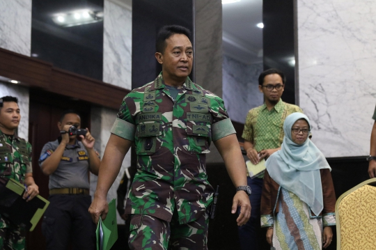 KASAD Tegaskan TNI AD Pertahankan Enzo Allie Jadi Taruna Akmil