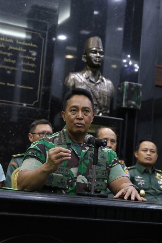 KASAD Tegaskan TNI AD Pertahankan Enzo Allie Jadi Taruna Akmil