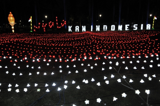 Gemerlap Festival of Light Monas Sambut HUT Kemerdekaan RI