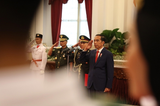 Presiden Jokowi Kukuhkan Paskibraka HUT ke-74 RI