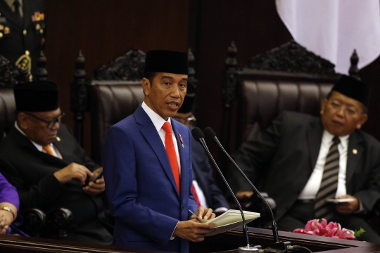 Jokowi Serahkan Nota Keuangan dan RUU APBN 2020 ke DPR