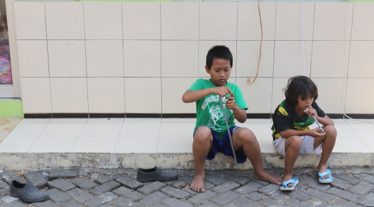 Melihat Kondisi Korban Kebakaran Jatinegara di Posko Pengungsian