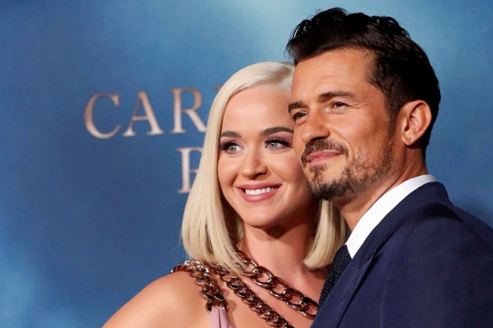 Kemesraan Orlando Bloom dan Katy Perry di Pemutaran 