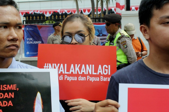 Aksi Solidaritas Desak Kominfo Aktifkan Akses Internet di Papua