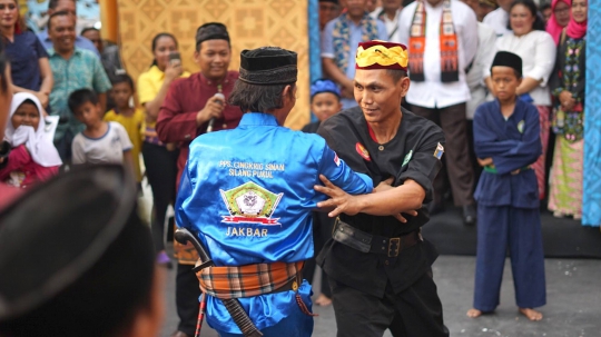 Mengunjungi Festival Kebon Bang Jaim