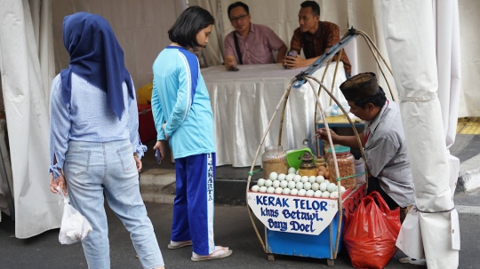 Mengunjungi Festival Kebon Bang Jaim