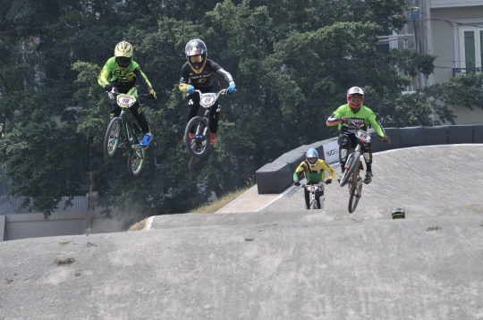 Serunya Kejuaraan Sepeda BMX BEARCO FEST 2019