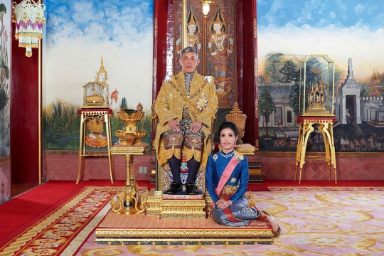 Sosok Sineenat Wongvajirapakdi, Selir Raja Thailand yang Cantik